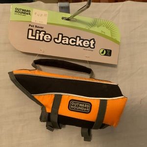 Outward Hound Dog Aquatic Life Jacket (X-Sm)